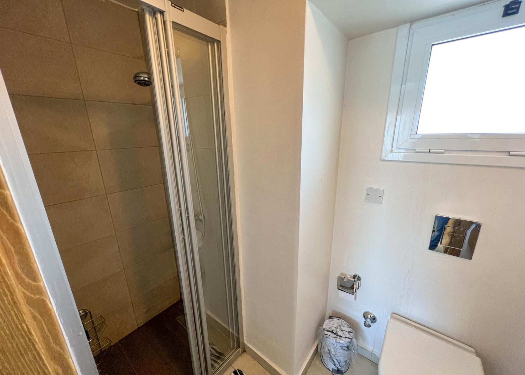 Garden Loft Apt With Pool In Alsancak Kyrenia كيرينيا المظهر الخارجي الصورة