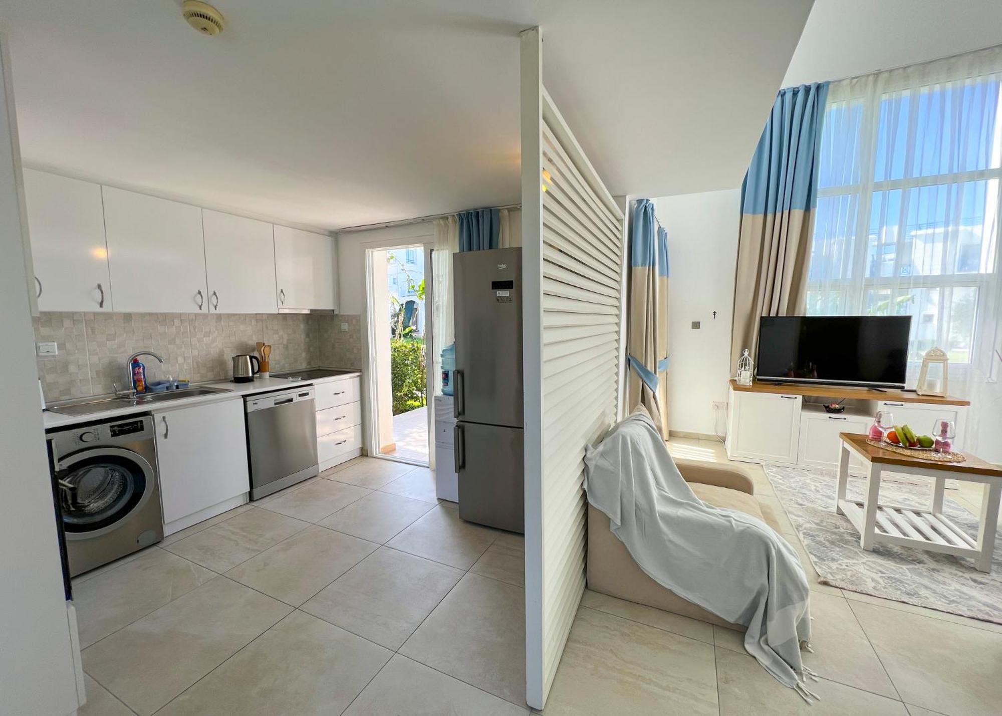 Garden Loft Apt With Pool In Alsancak Kyrenia كيرينيا المظهر الخارجي الصورة